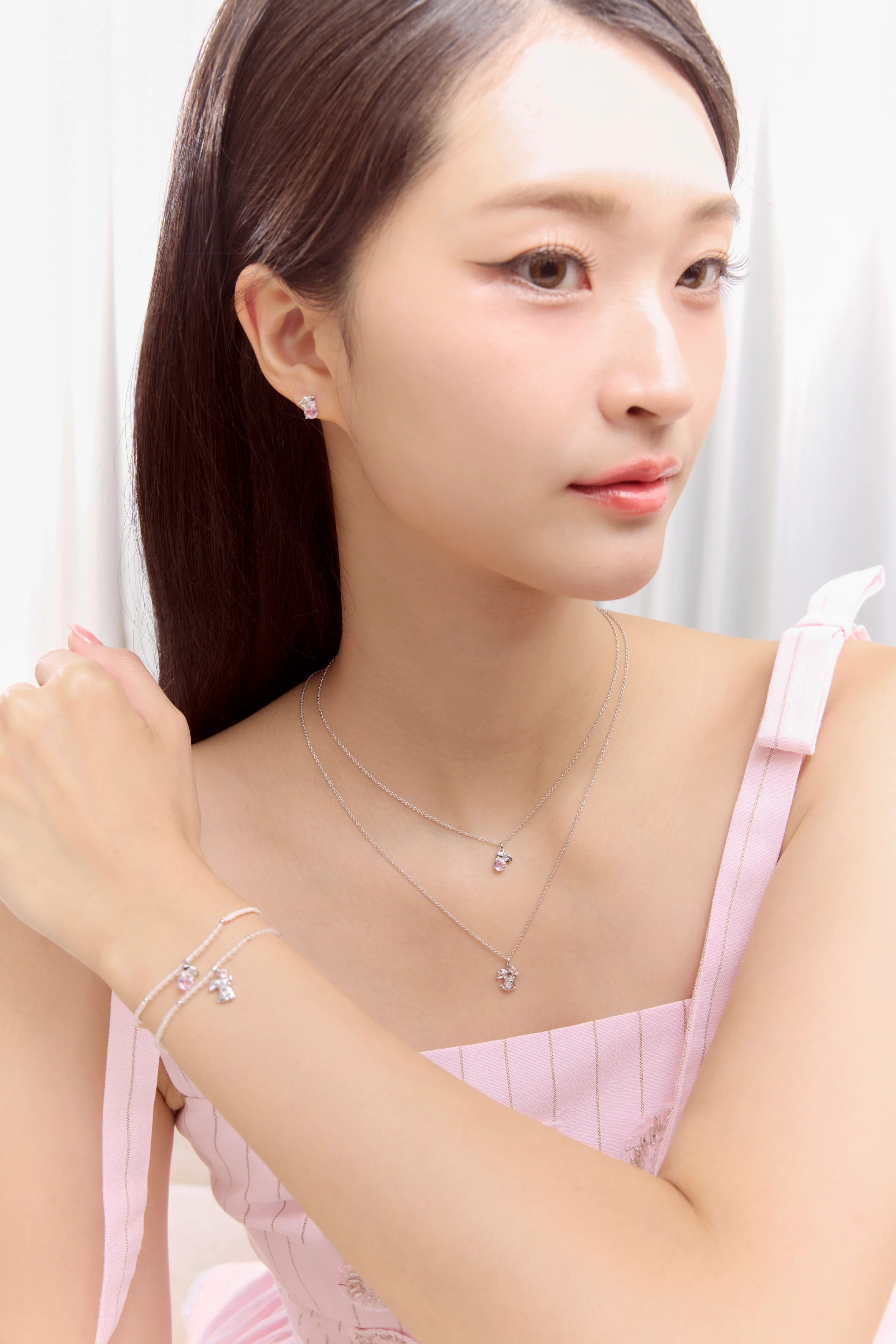 Chang’e - Moonlit Rabbit Necklace - Image 9