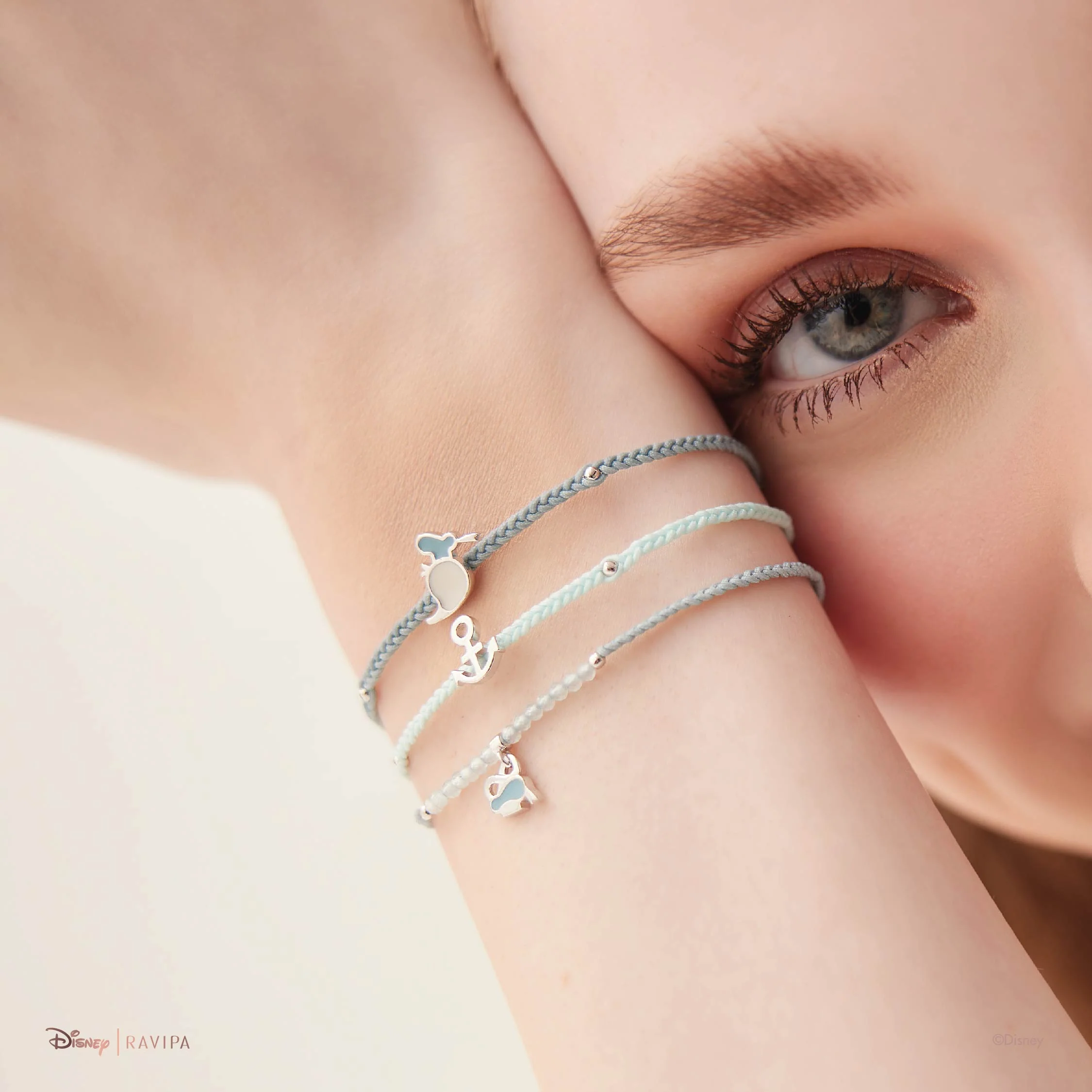 Donald Duck Bracelet - Image 3