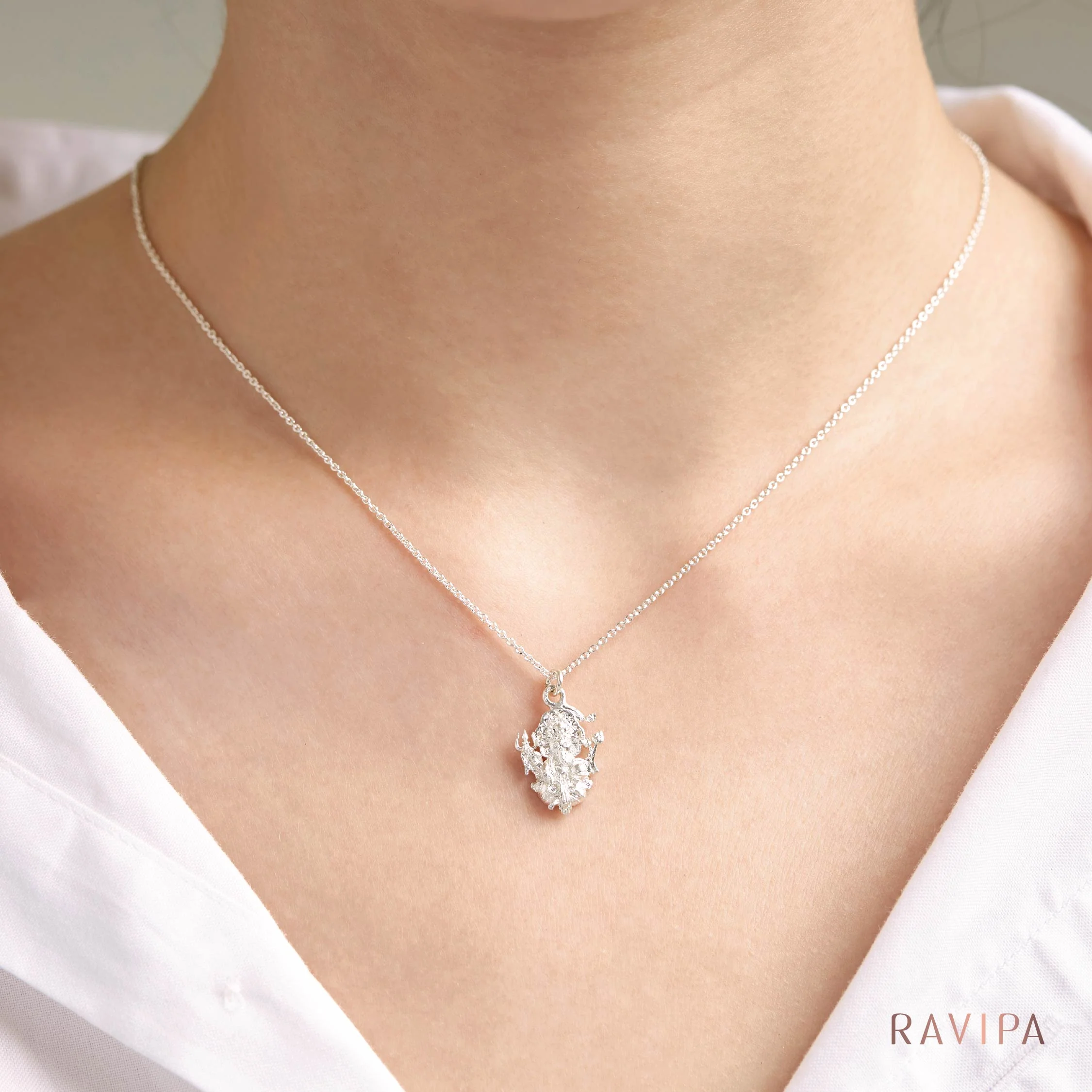 Ganesha Aishwarya Silver Necklace - Image 4