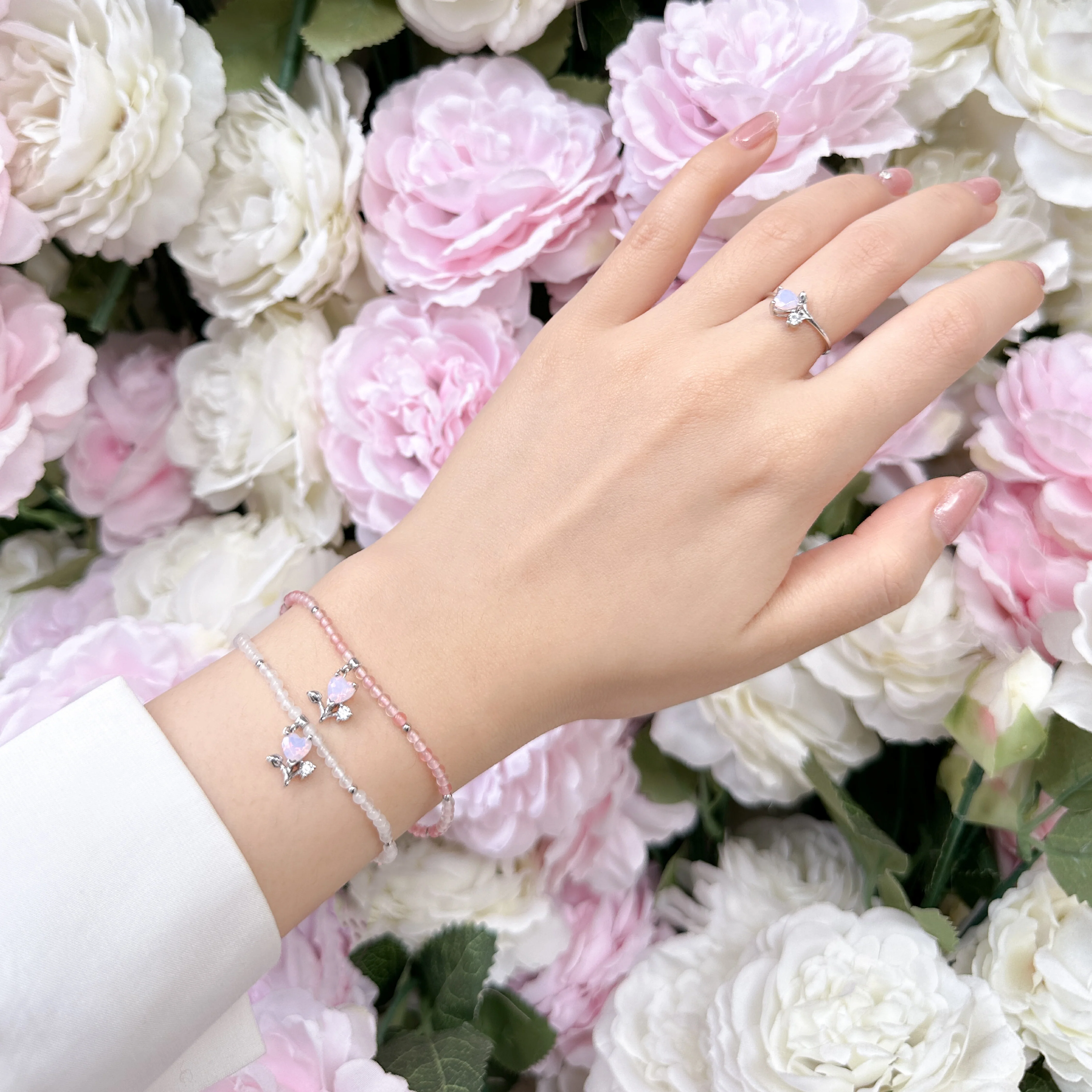 Guanyin Heart Posie All-around Bracelet - Image 4