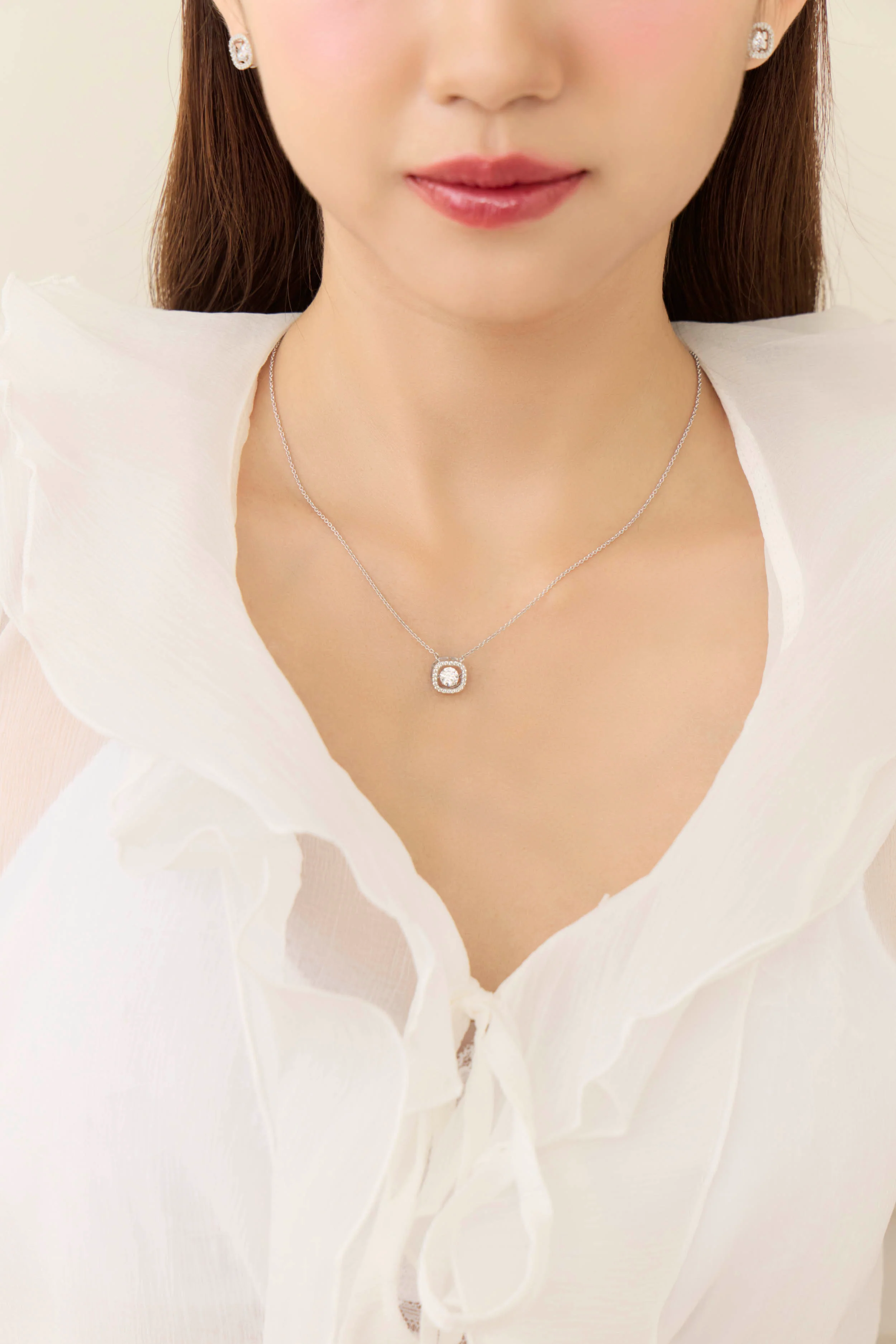 Lakshmi Dancing Diamond Asscher Necklace - Image 7