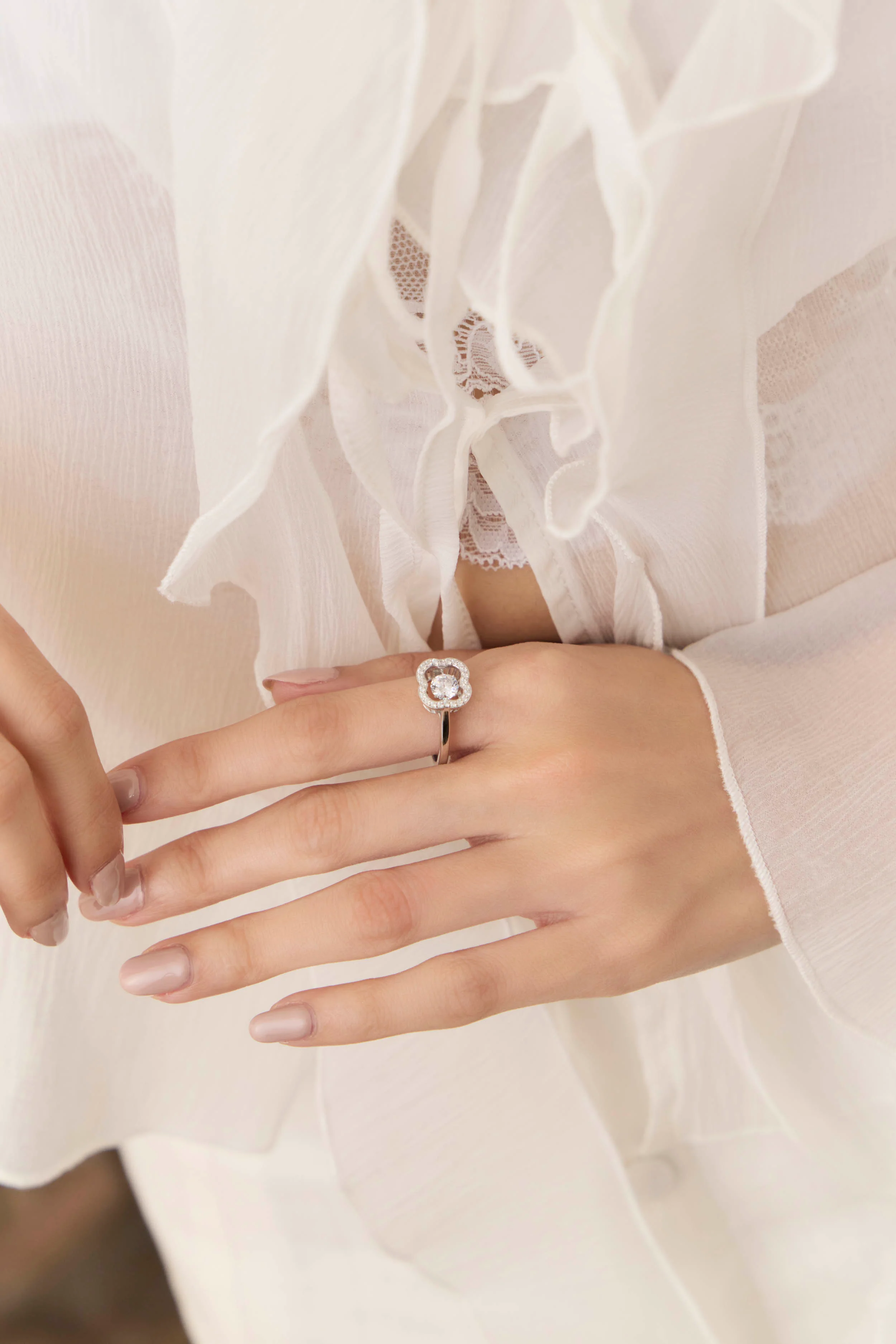 LAKSHMI Dancing Diamond Florent Ring - Image 5