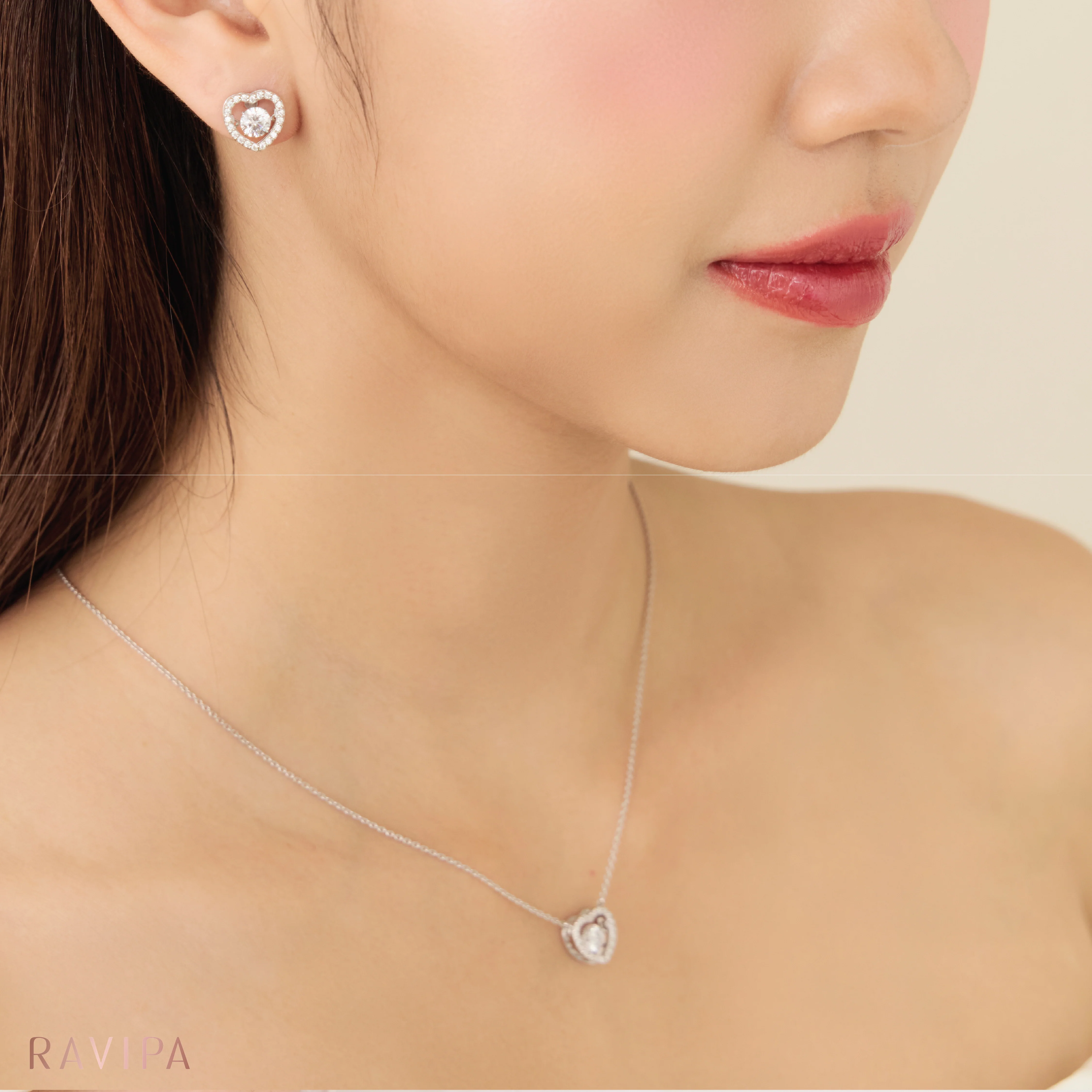 LAKSHMI Dancing Diamond Heart Necklace - Image 7