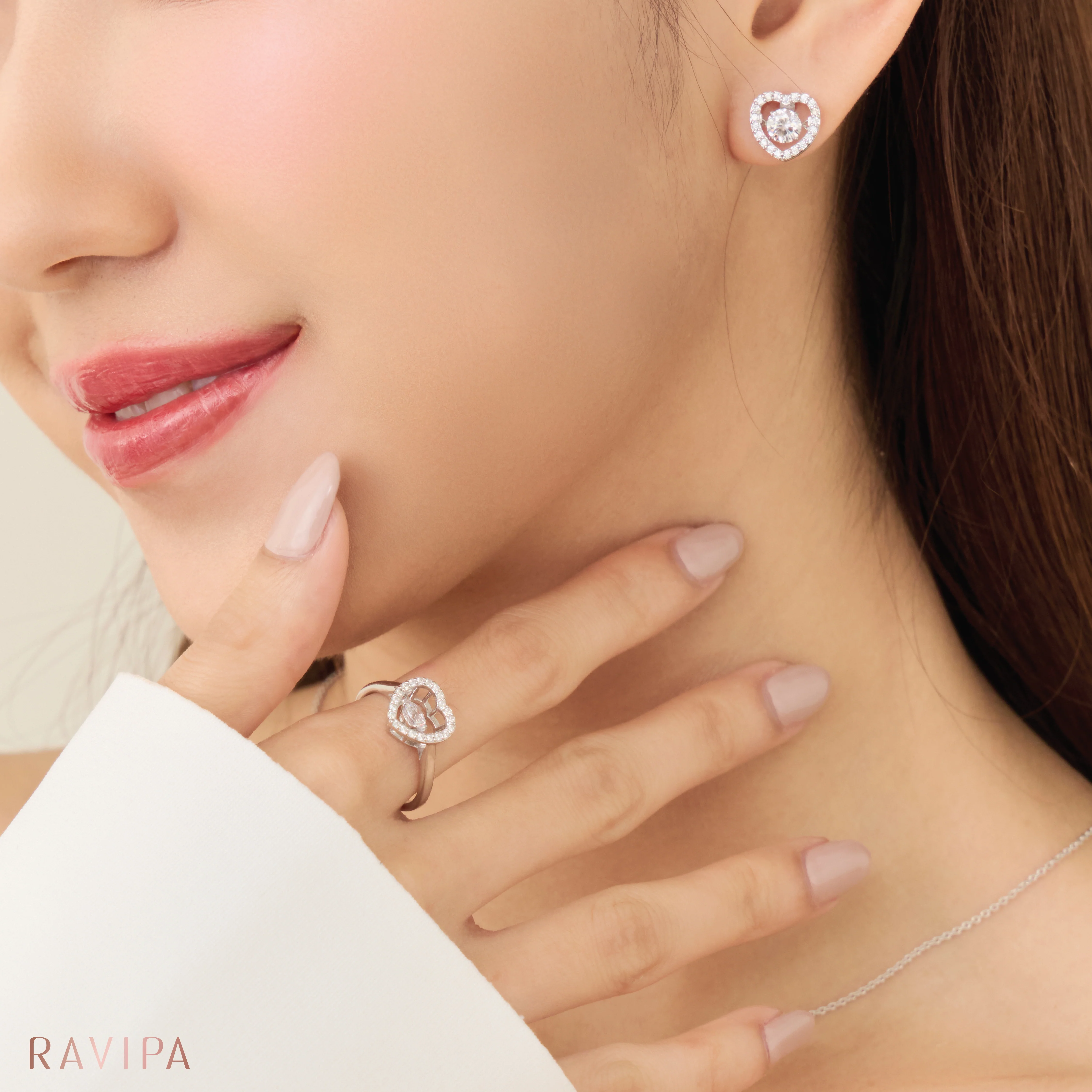 LAKSHMI Dancing Diamond Heart Ring - Image 4