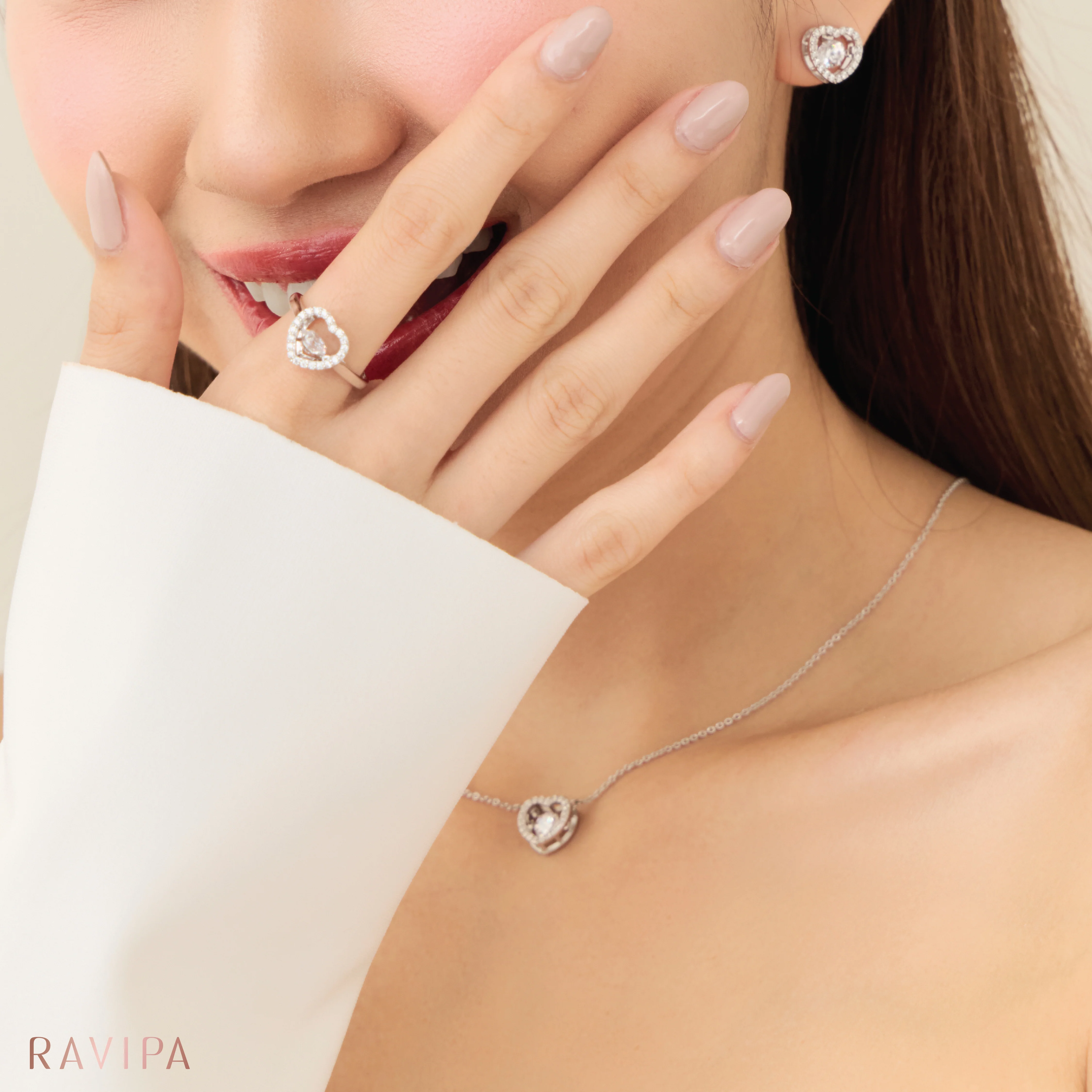 LAKSHMI Dancing Diamond Heart Necklace - Image 5