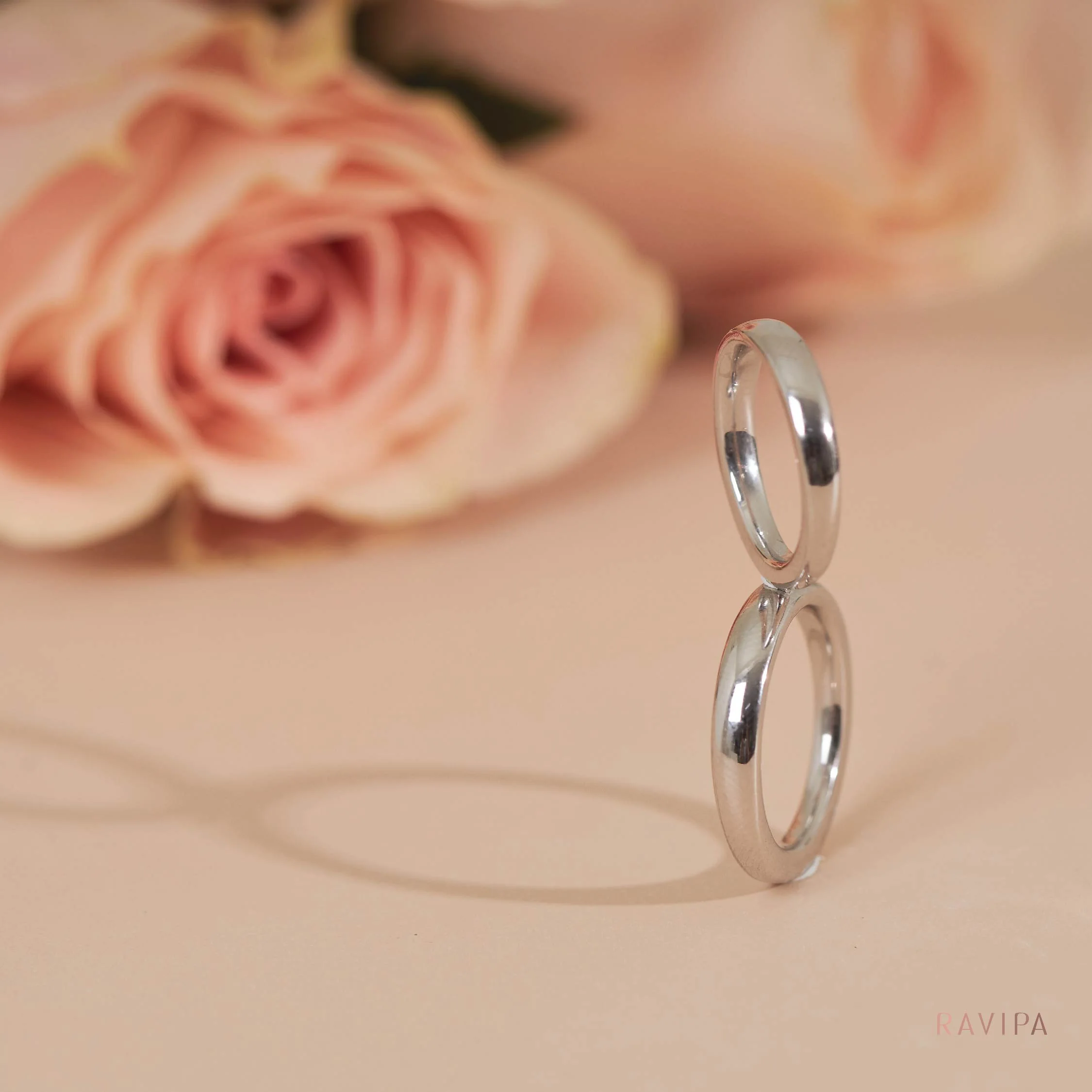 Love is all around Ring - Image 4