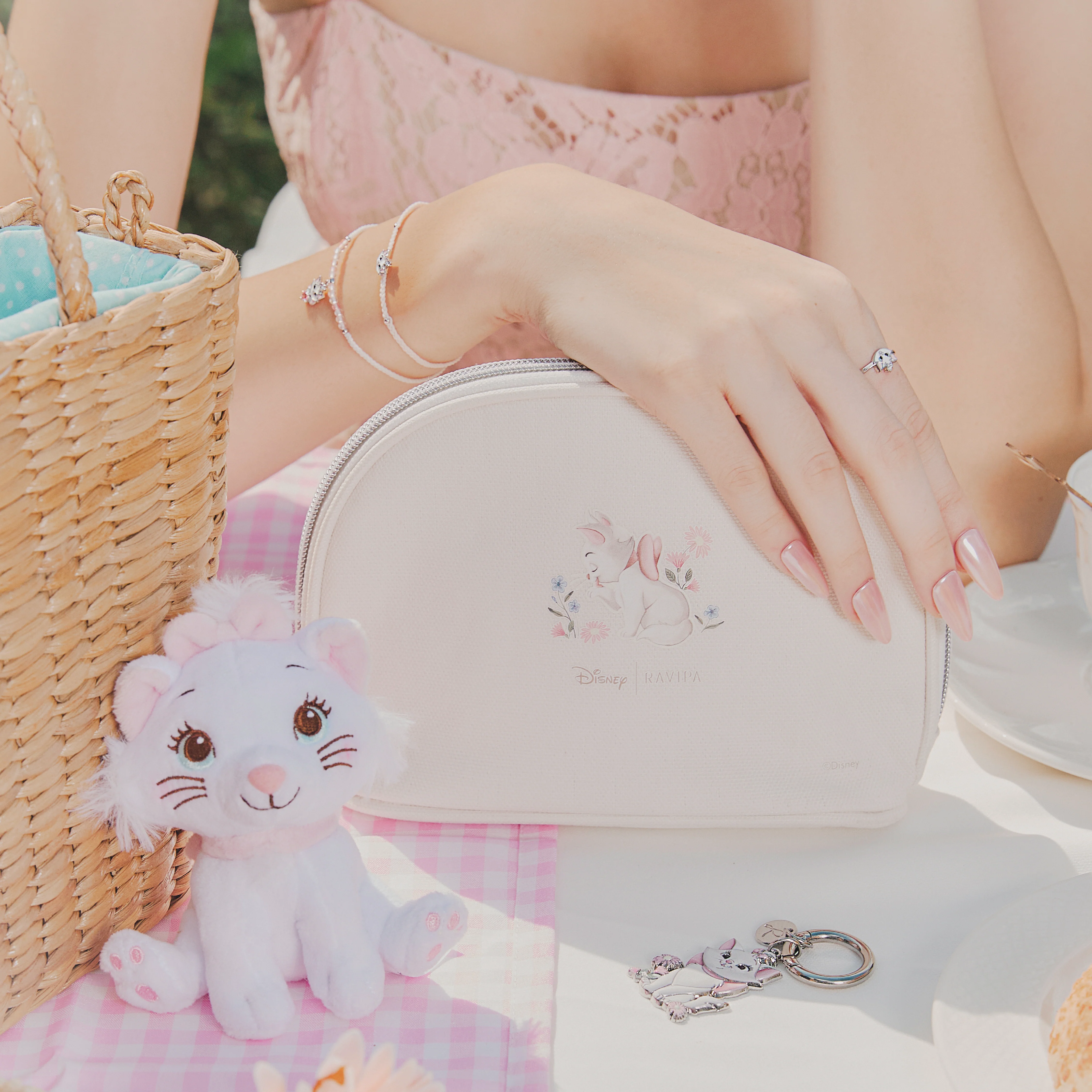 Marie Pouch - Image 3