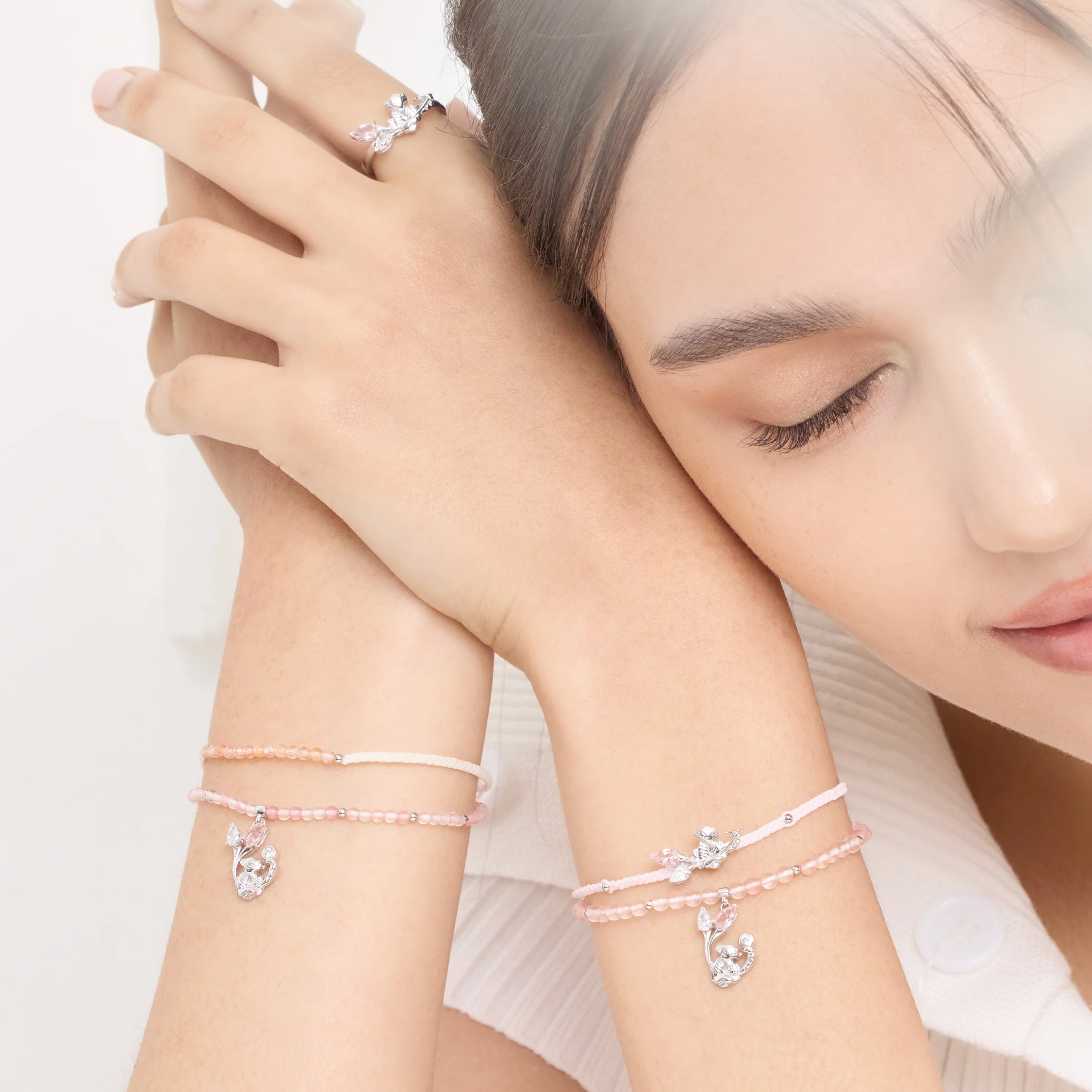 Queen of Tiger and Petite All-around Bracelet - Image 4