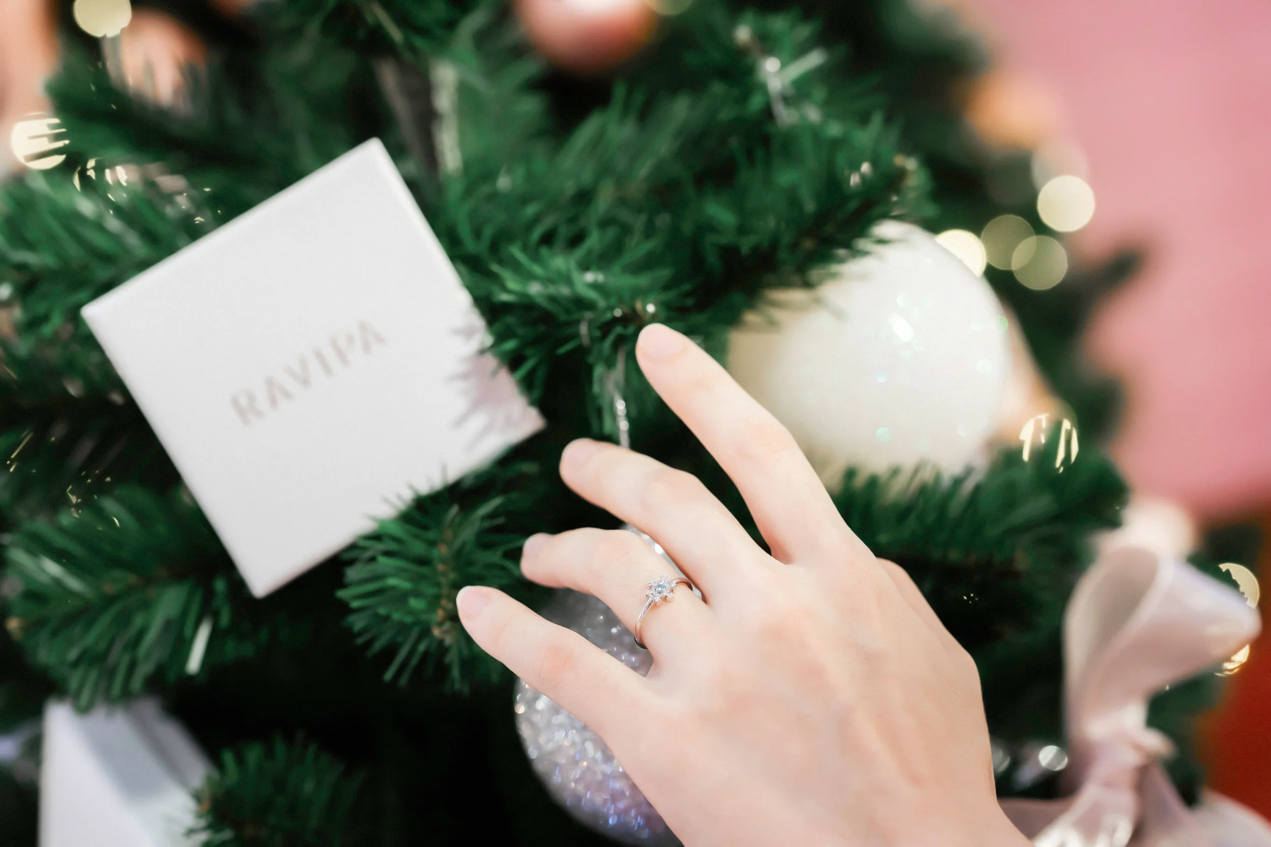 RAVIPA Snowflake Ring - Image 5