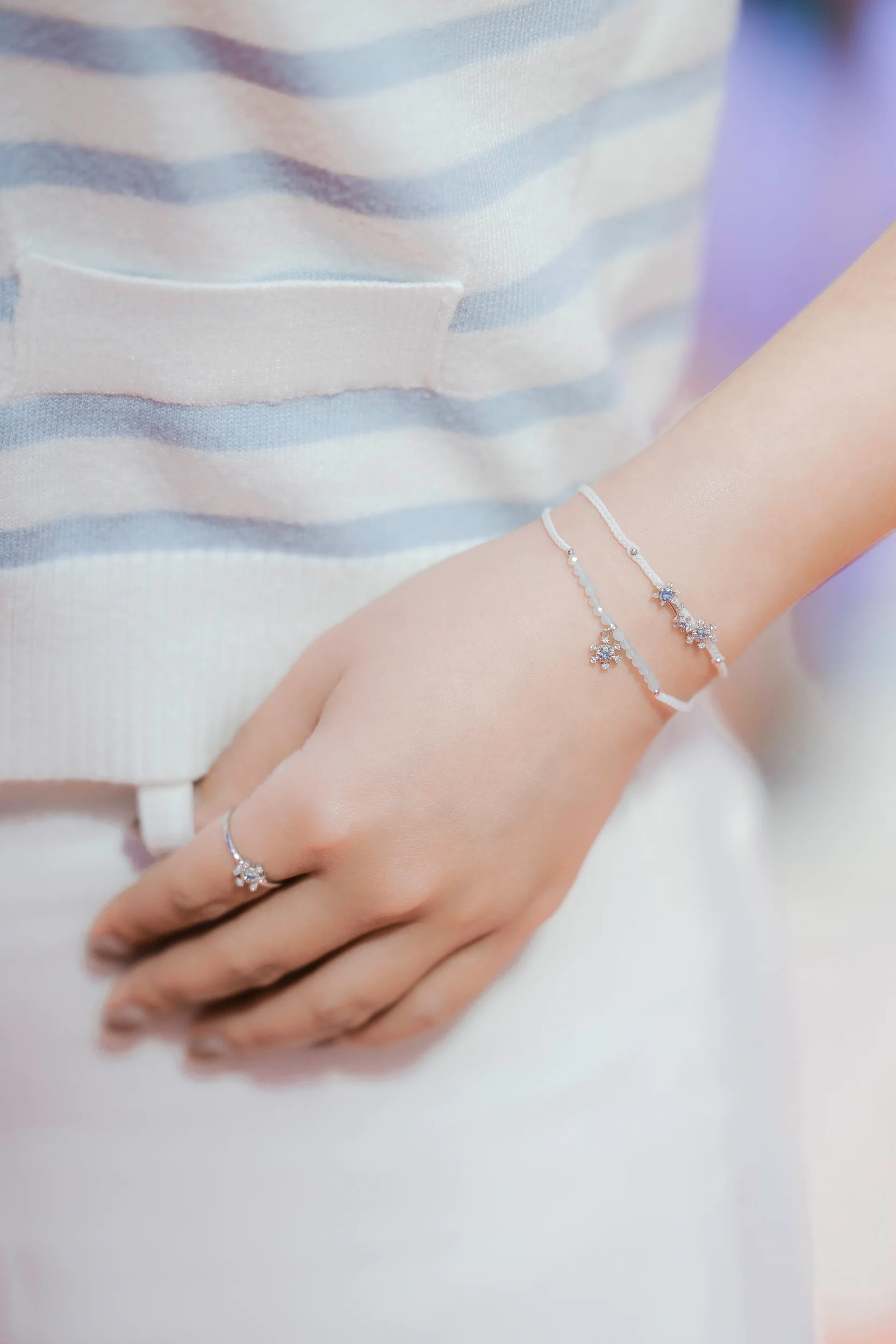 RAVIPA Snowflake and Aquamarine Bracelet - Image 3