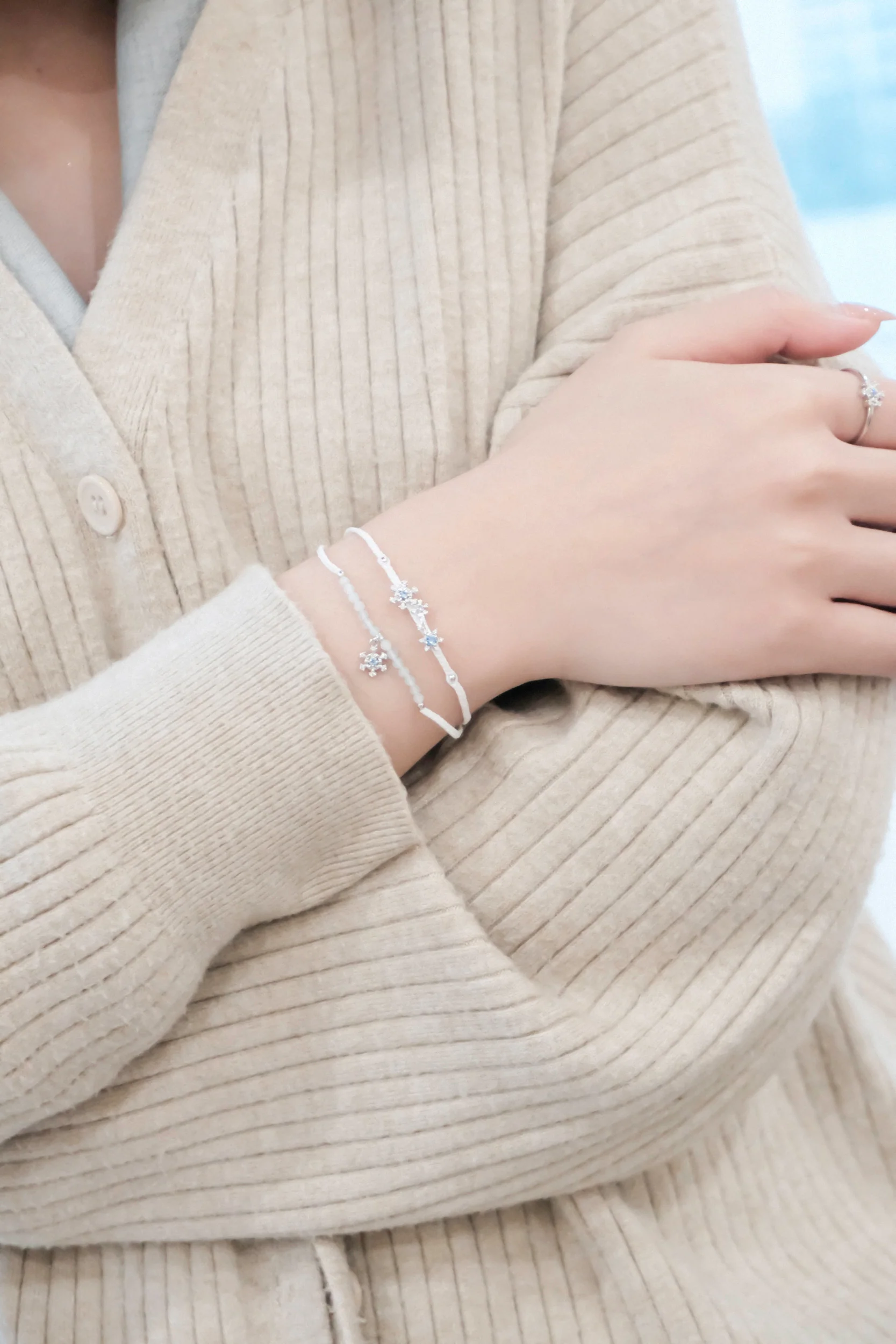 RAVIPA Snowflake and Aquamarine Bracelet - Image 6
